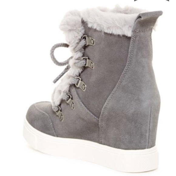 Steve Madden Lift Wedge Sneaker - Picture 3 of 6